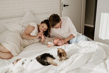 Sesja noworodkowa lifestyle w domu Kraków