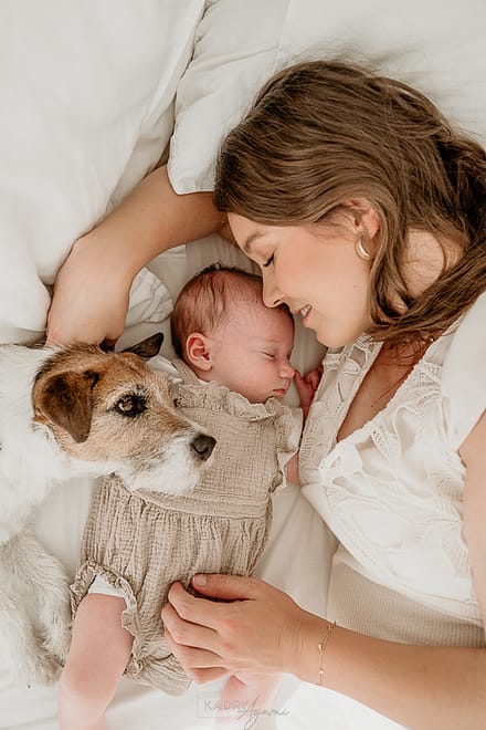 Naturalna Sesja noworodkowa w domu Kraków