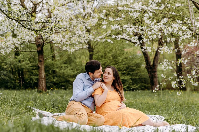 sesja ciążowa w sadzie