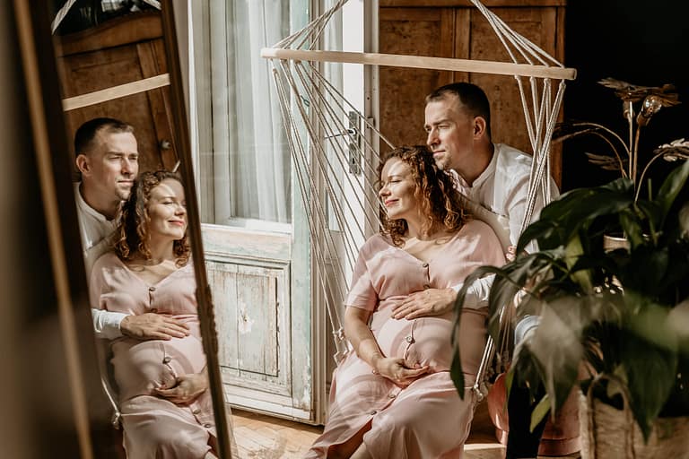 Sesja ciążowa w studio boho Kraków